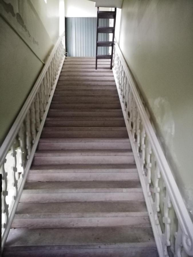 Kauba 6-6 Apartment كوريسارِ المظهر الخارجي الصورة